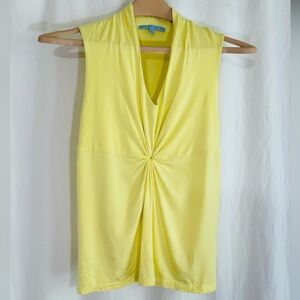 Antonio Melani Lemon Yellow Twist Front Sleeveless Front Lined Tee Size Lg